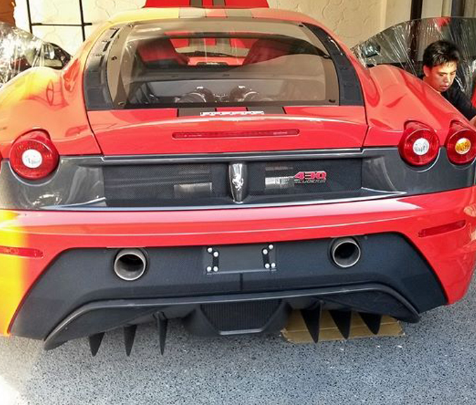 Ferrari 438